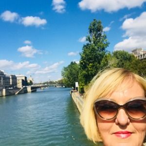 Meet your Posher, Jane